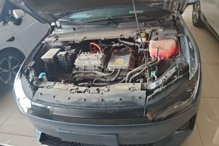Used XPeng P5 2021 460G+ Engine Bay