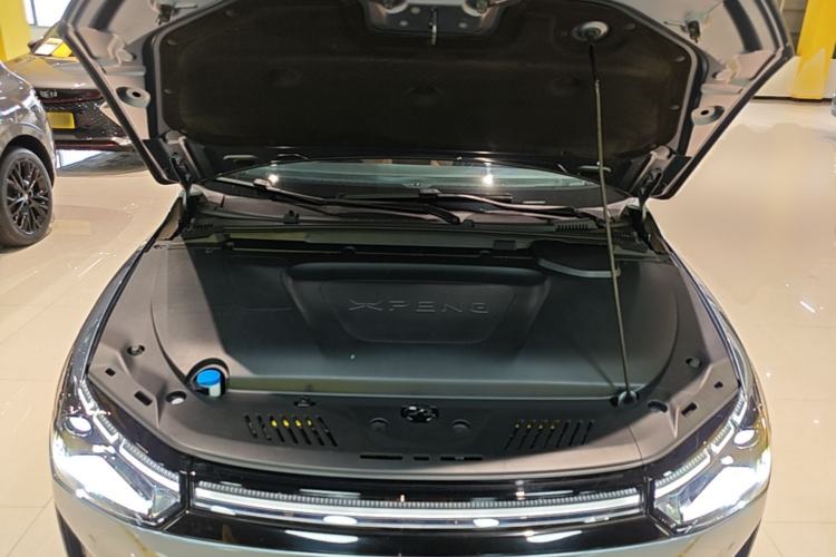 Used XPeng P5 2021 550E Engine Bay