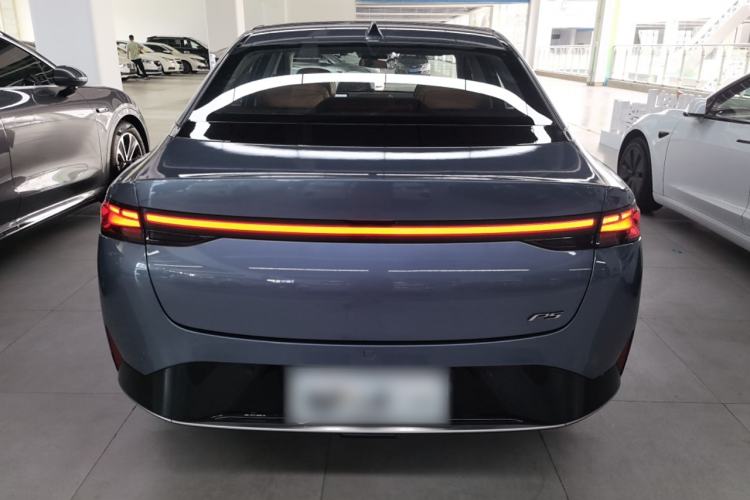 Used XPeng P5 2021 550E Exterior 4