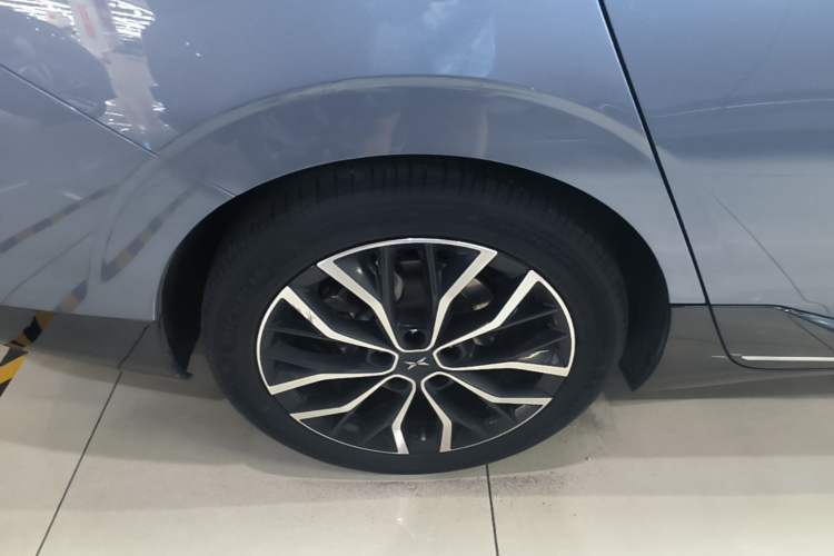 Used XPeng P5 2021 460G+ Exterior 5
