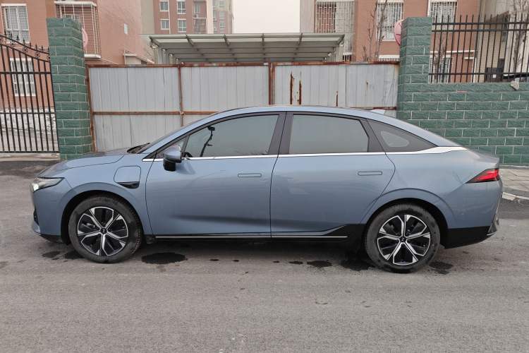 Used XPeng P5 2021 550P Exterior 5