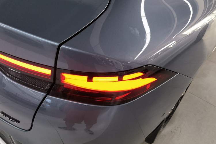 Used XPeng P5 2021 550E Exterior 6