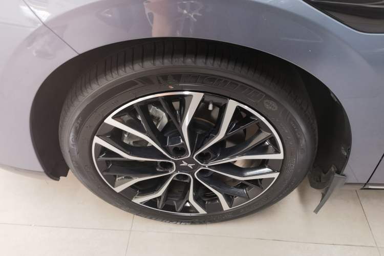 Used XPeng P5 2021 550E Exterior 7