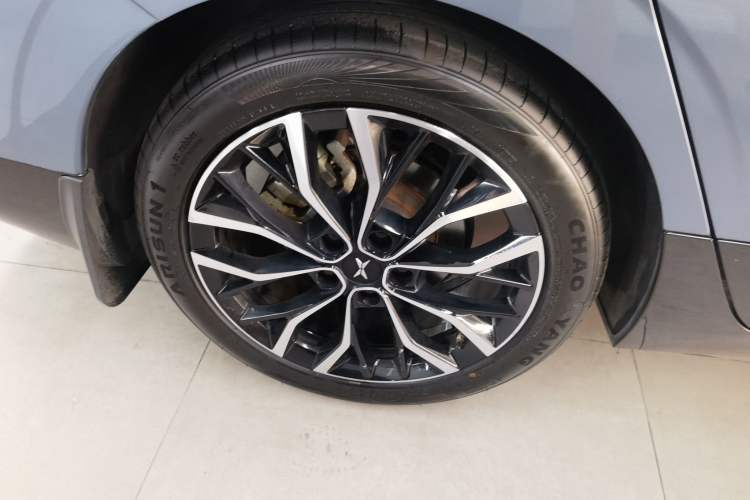 Used XPeng P5 2021 550E Exterior 8