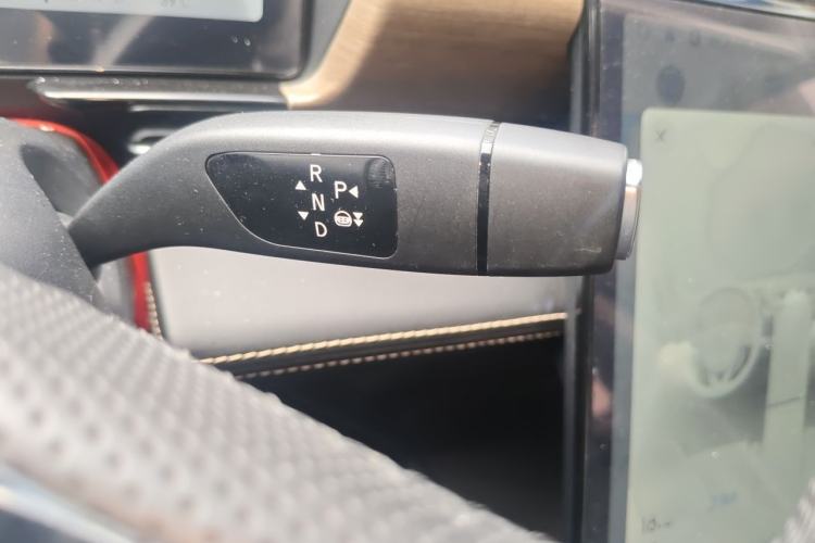 Used XPeng P5 2021 460G+ Gear Lever
