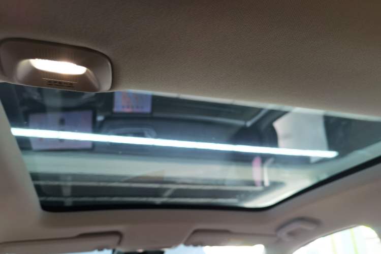 Used XPeng P5 2021 550E Headliner
