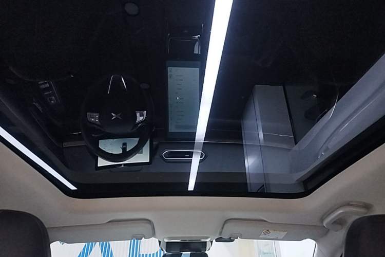 Used XPeng P5 2021 550G Headliner