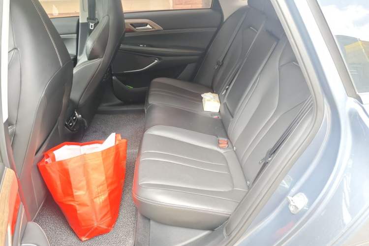 Used XPeng P5 2021 460G+ Interior 4