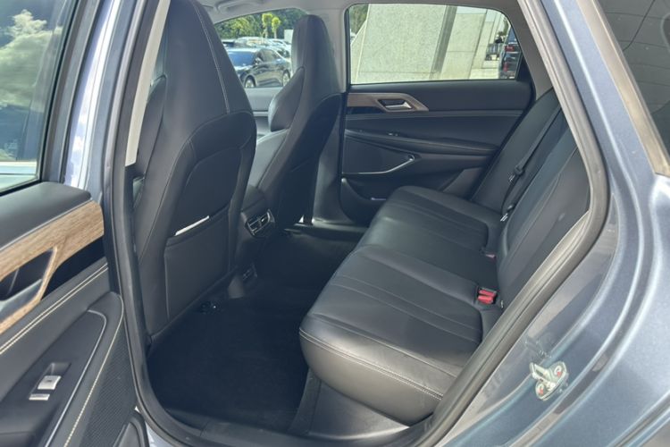 Used XPeng P5 2021 460G+ Interior 4