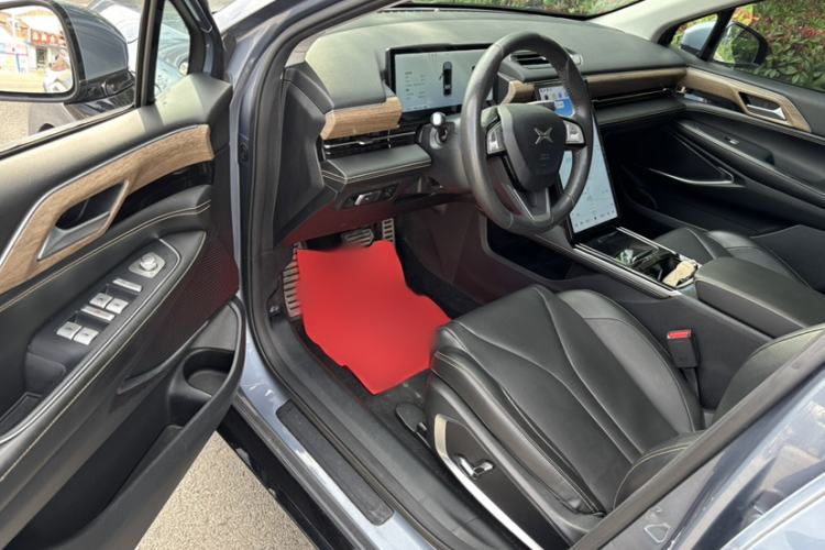 Used XPeng P5 2021 460G+ Interior 6
