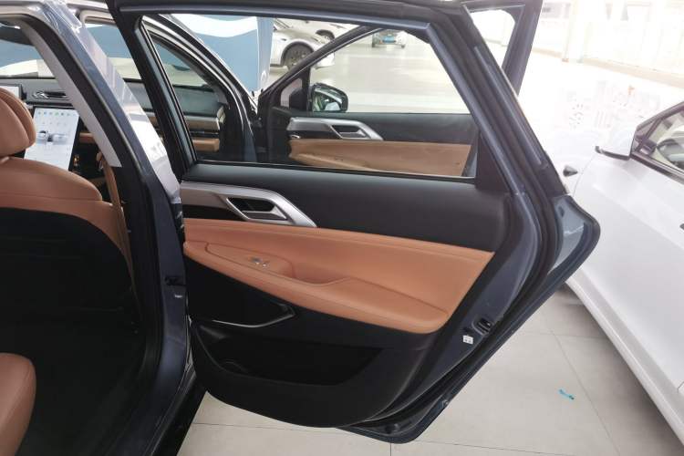 Used XPeng P5 2021 550E Interior 6