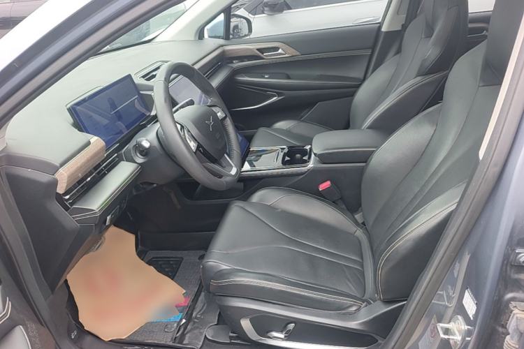 Used XPeng P5 2021 550G Left Front Seat