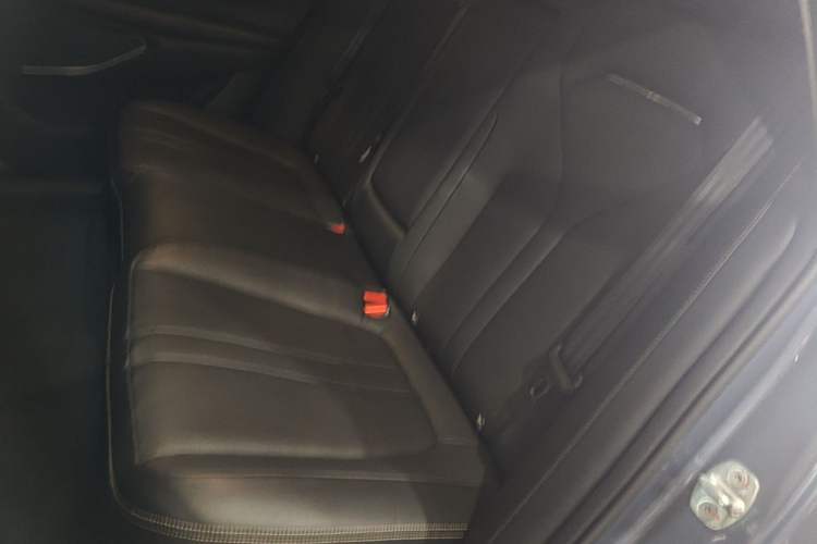 Used XPeng P5 2021 550G Left Rear Seat