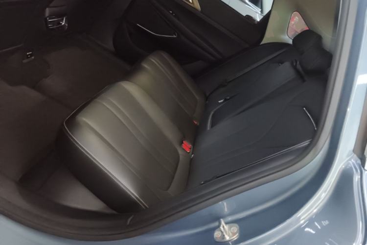 Used XPeng P5 2021 550G Left Rear Seat