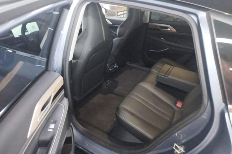 Used XPeng P5 2021 550G Left Rear Seat
