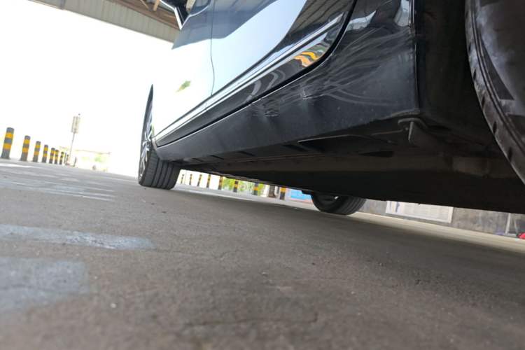 Used XPeng P5 2021 460G+ Left Side Sill