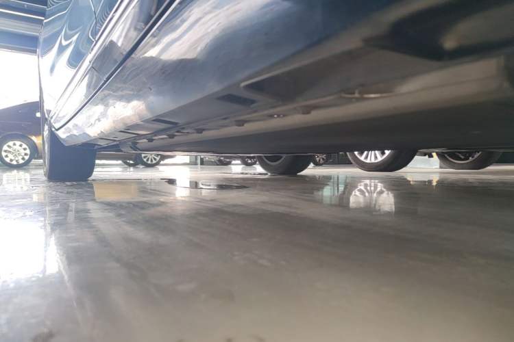 Used XPeng P5 2021 550G Left Side Sill