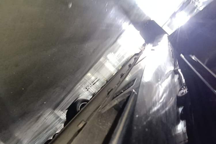 Used XPeng P5 2021 550G Left Side Sill
