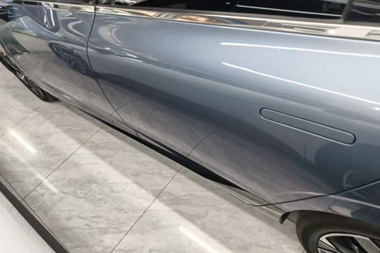 Used XPeng P5 2021 460G Left Side Sill