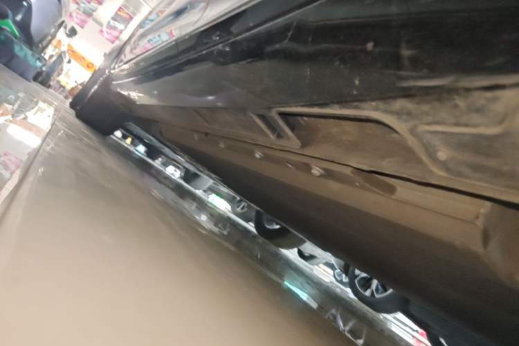Used XPeng P5 2021 460G+ Left Side Sill