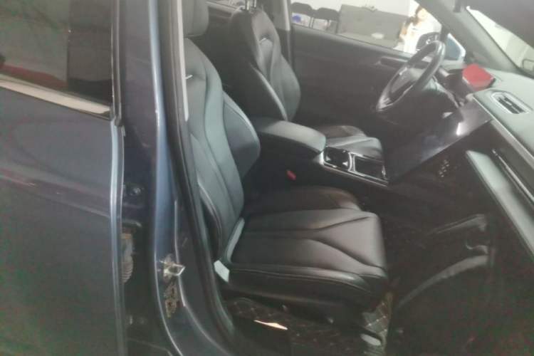 Used XPeng P5 2021 550P Right Front Seat