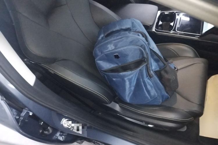 Used XPeng P5 2021 550G Right Front Seat