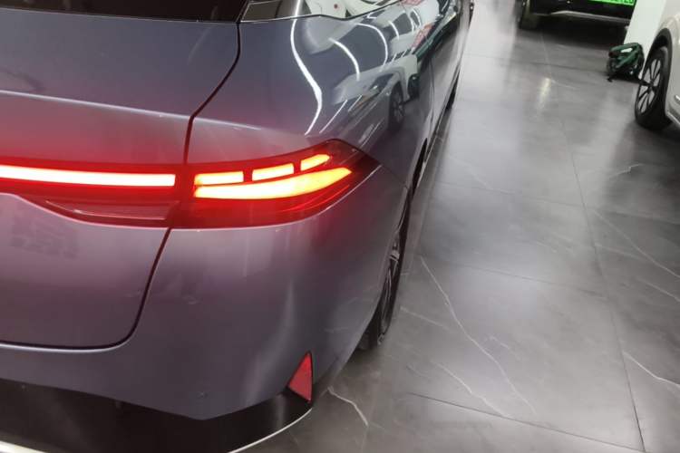 Used XPeng P5 2021 550G Right Rear Taillight