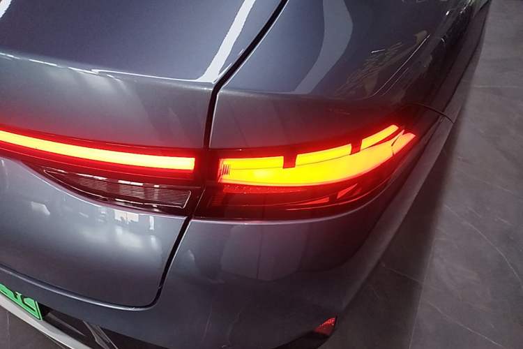 Used XPeng P5 2021 550G Right Rear Taillight