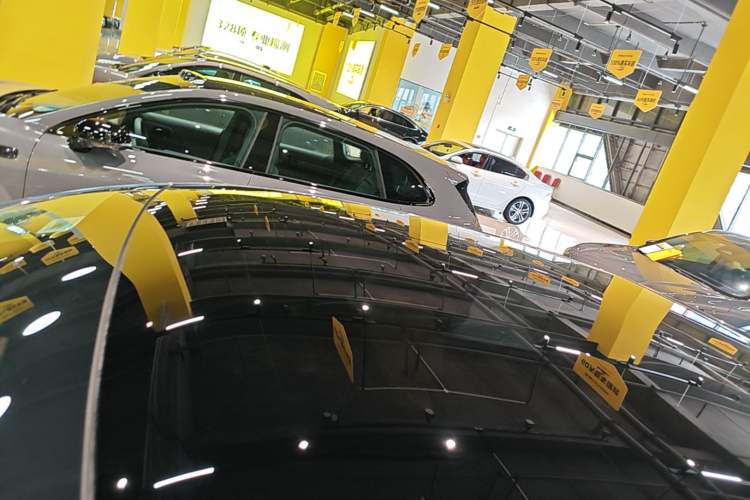 Used XPeng P5 2021 550E Roof