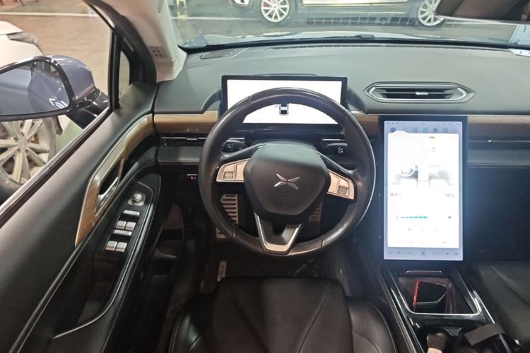 Used XPeng P5 2021 460G+ Steering Wheel
