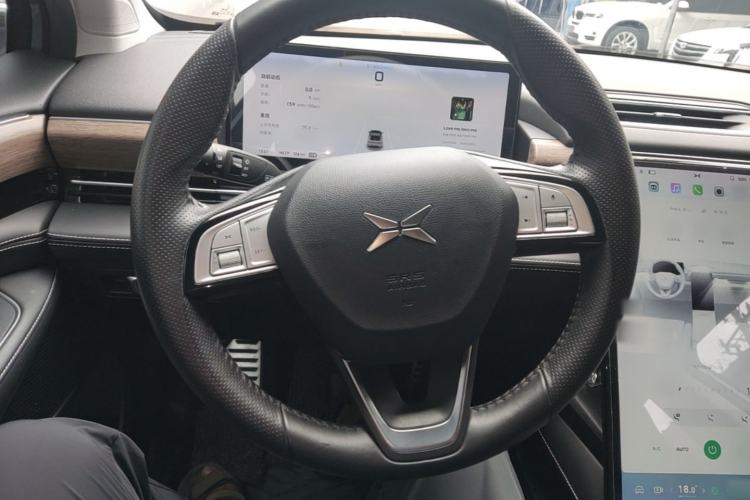 Used XPeng P5 2021 550G Steering Wheel