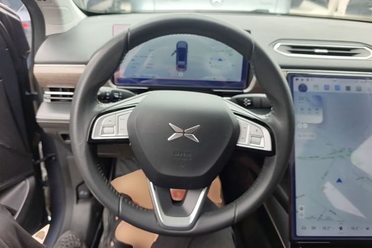 Used XPeng P5 2021 550G Steering Wheel
