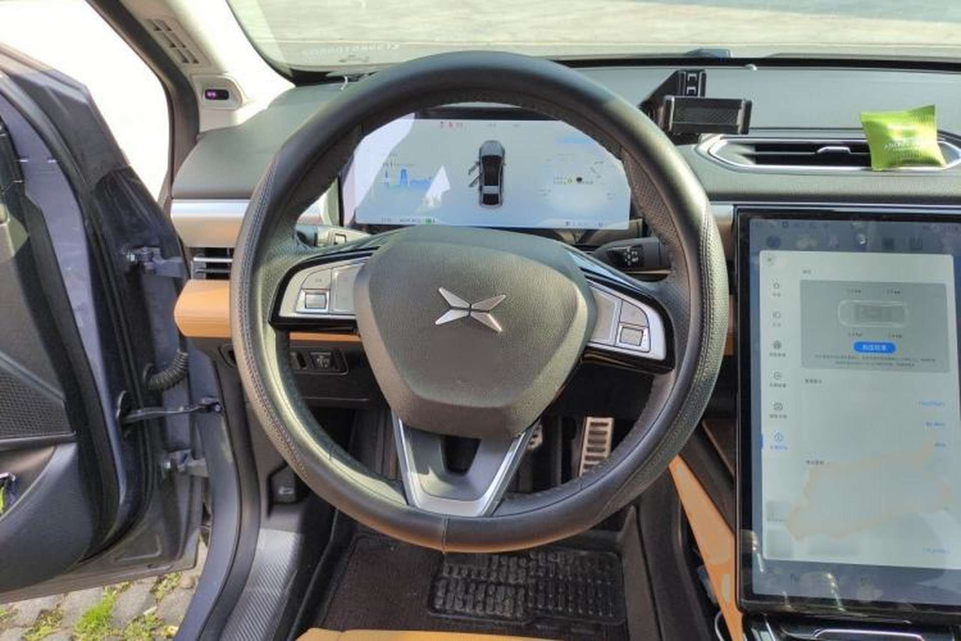 Used XPeng P5 2021 550E Steering Wheel