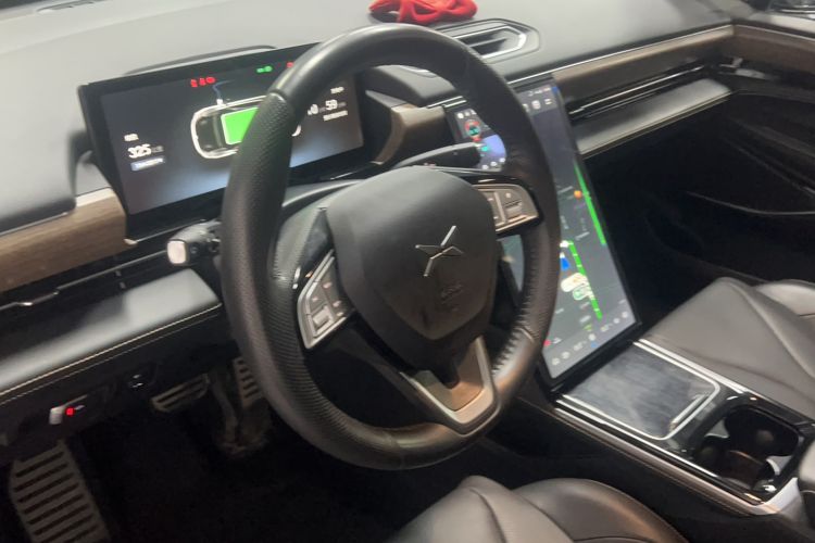 Used XPeng P5 2021 460G+ Steering Wheel