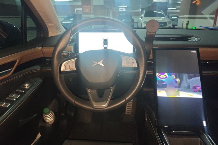 Used XPeng P5 2021 460G+ Steering Wheel