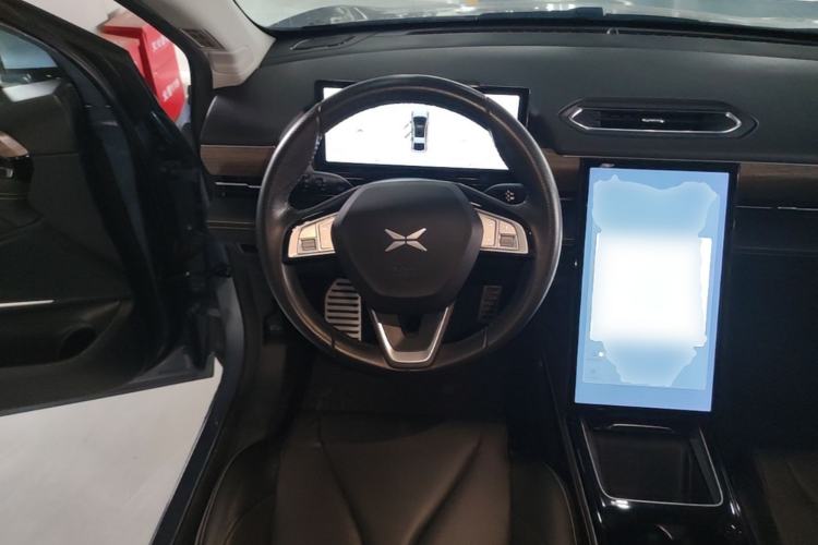 Used XPeng P5 2021 550G Steering Wheel