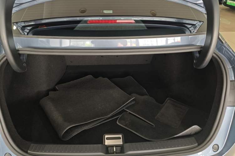Used XPeng P5 2021 550G Trunk