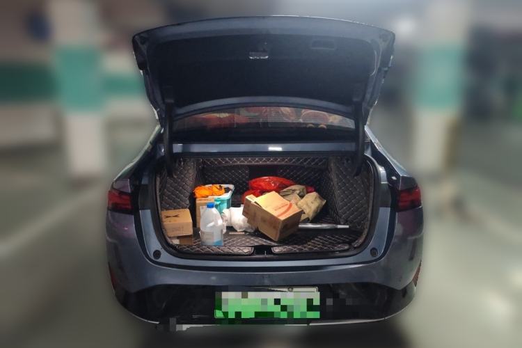 Used XPeng P5 2021 460E Trunk