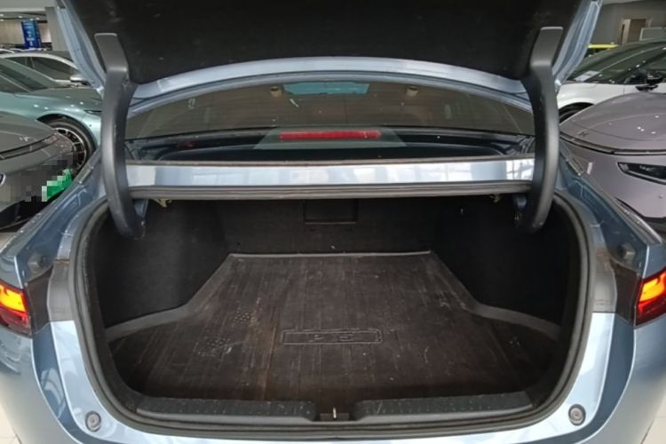 Used XPeng P5 2021 550E Trunk