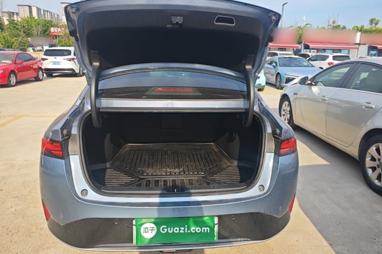 Used XPeng P5 2021 550G Trunk