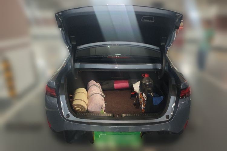 Used XPeng P5 2021 460G+ Trunk