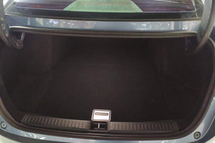 Used XPeng P5 2021 600P Trunk