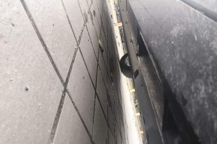 Used XPeng P5 2021 460G+ Chassis Front Right