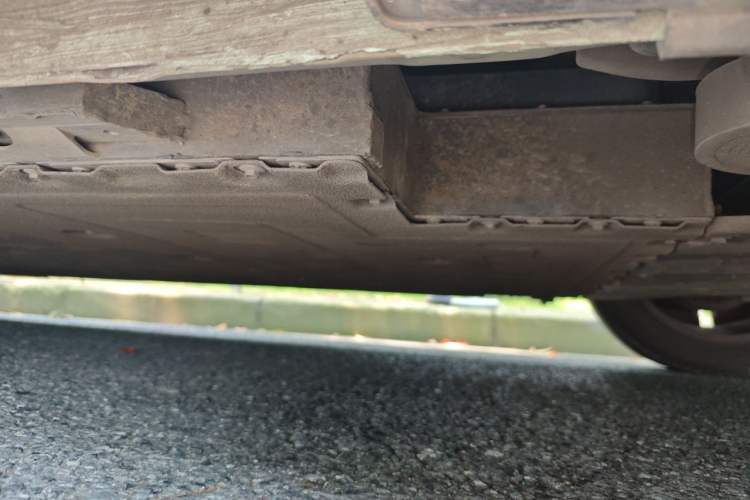 Used XPeng P5 2021 460G Chassis Rear Left