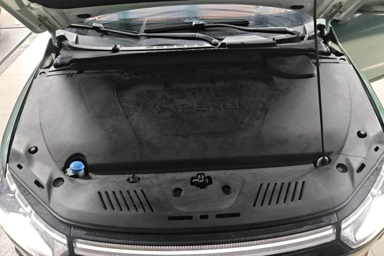 Used XPeng P5 2021 550P Engine Bay