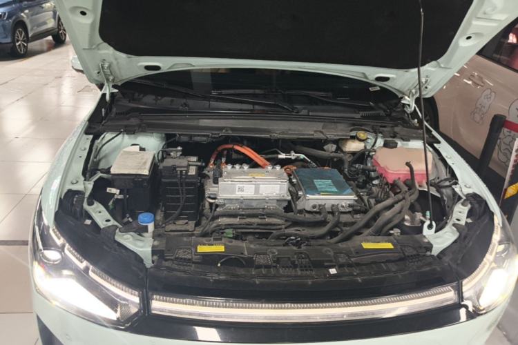 Used XPeng P5 2021 550E Engine Bay