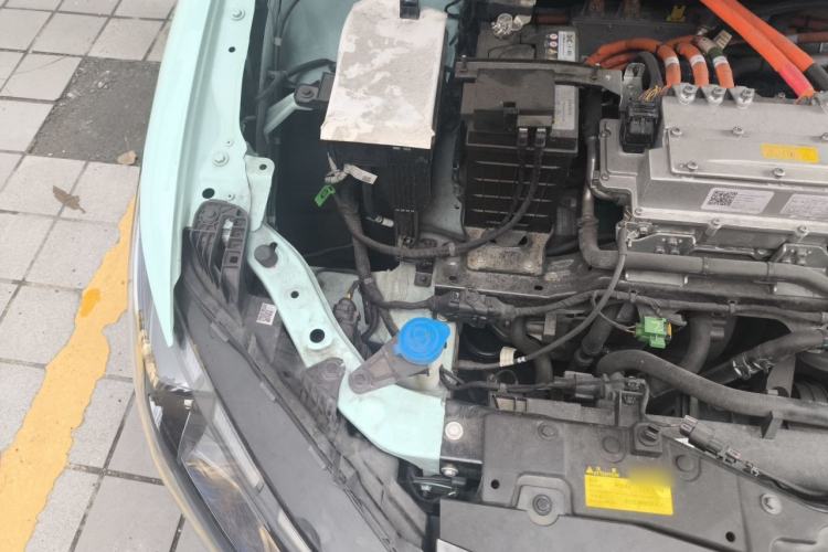 Used XPeng P5 2021 460G+ Engine Bay Right