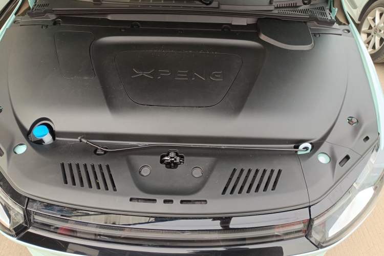 Used XPeng P5 2021 600P Engine Bay