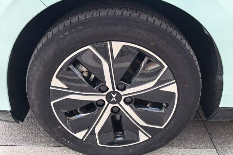 Used XPeng P5 2021 600P Exterior 8