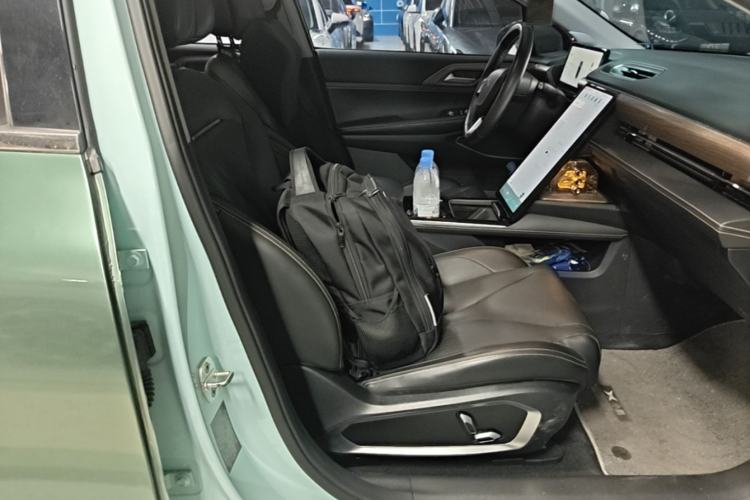 Used XPeng P5 2021 550P Right Front Seat